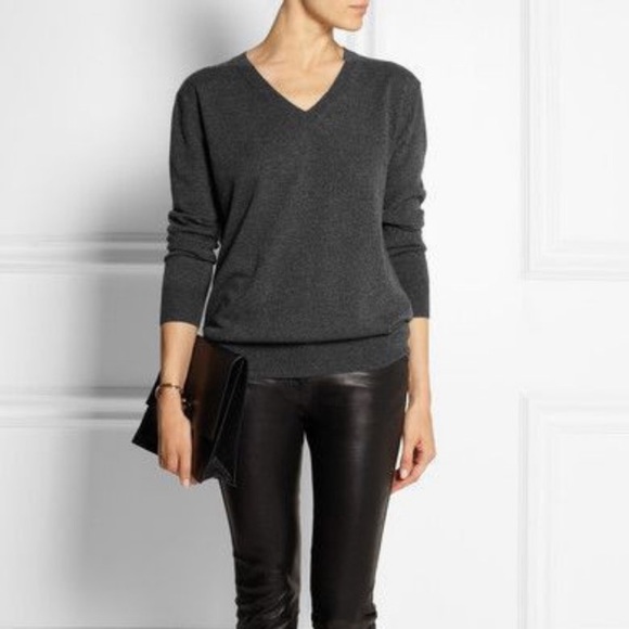 Solddd Outtt - Picture 3 of 6